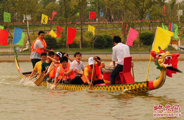 端午小長(zhǎng)假 歡樂水上游