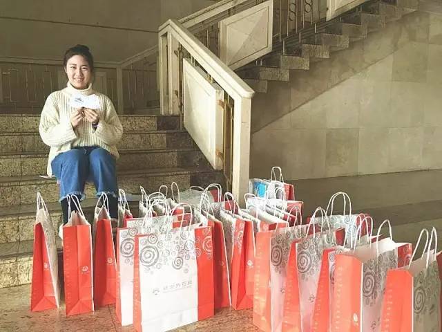 每一位到現(xiàn)場的小伙伴都獲得了我們精心準(zhǔn)備的小禮品哦！