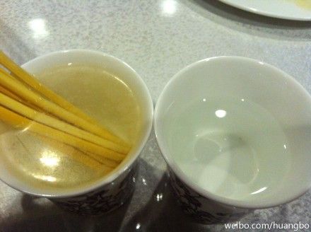 圖片來(lái)自黃渤、河北李虎微博