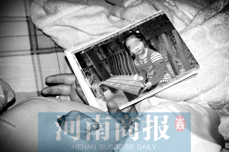誰能想到漂亮可愛的孩子，會變成現(xiàn)在的樣子