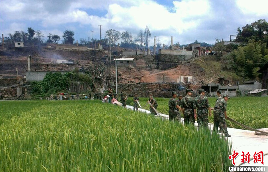 圖為火災(zāi)現(xiàn)場。沫浠 攝 圖片來源：CFP視覺中國