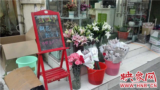 玫瑰、氣球翻倍漲價(jià)