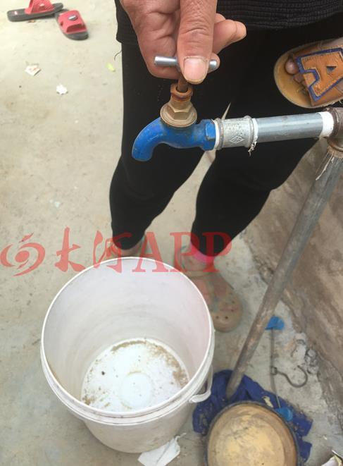 地下水位下降 ?？h一村莊3000多村民沒(méi)水吃
