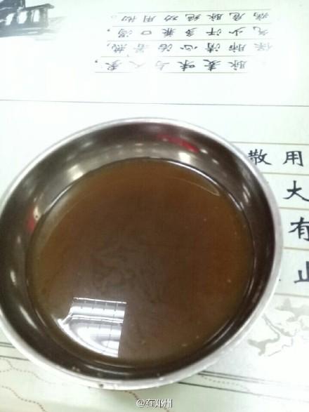 厲害了！鄭州一高校特制防霾湯劑免費發(fā)放給學(xué)生
