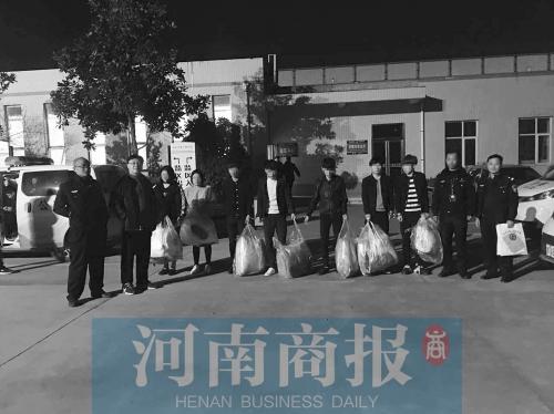 男子半夜與女網(wǎng)友見(jiàn)面 沖出3人對(duì)其毆打并搶走近2萬(wàn)