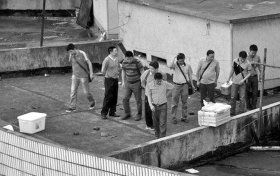 湖南男子殺妻后藏尸2年 其妻曾寫7本家暴日記 湖南男子殺妻后藏尸2年 其妻曾寫7本家暴日記