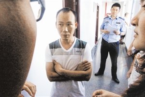 家屬沉默悲痛，不愿提起更多。