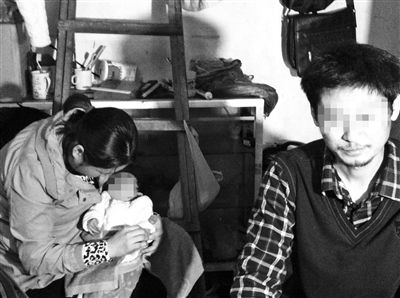 劉釗夫婦試圖將孩子送到“嬰兒安全島”未果，當(dāng)天下午，廣州宣布暫停試點(diǎn)