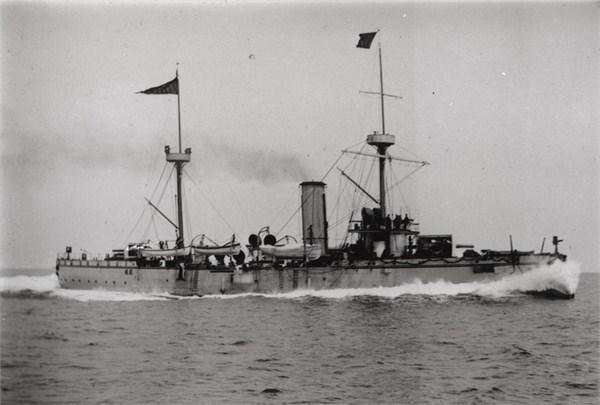致遠(yuǎn)號巡洋艦試航（資料圖）