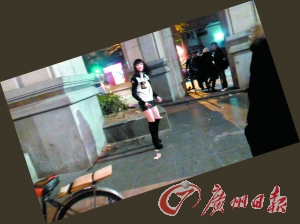 黑衣女掙脫跑掉。