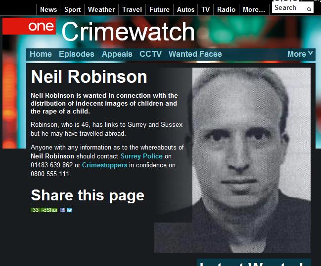 據(jù)英國廣播公司（BBC）網站消息，英國警方正在通緝一名涉嫌傳播淫穢兒童照片和性侵兒童的逃犯，有跡象顯示，他有可能潛伏在中國北京的國際學校當老師。