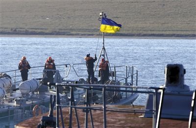 當?shù)貢r間2014年3月21日，克里米亞塞瓦斯托波爾，烏克蘭海軍登陸艦。