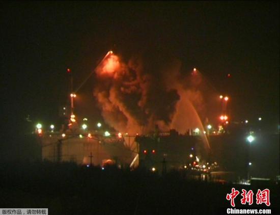資料圖：2011年12月29日晚間，俄羅斯摩爾曼斯克州一艘名為“葉卡捷琳堡”號(hào)的核潛艇起火。
