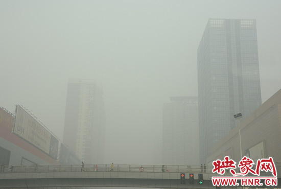 “霧霾”，應該是2013年人們最不能忘記的詞語