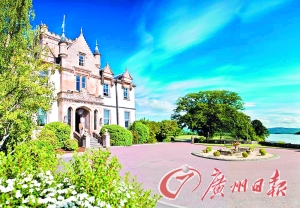 　　蘇格蘭Lomond湖區(qū)古堡酒店。