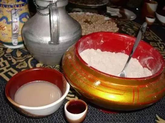 新疆奇葩”黑暗料理“ 你吃過嘛？
