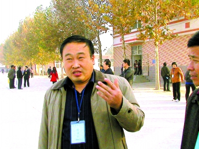 張偉生前照片。胡恩來攝