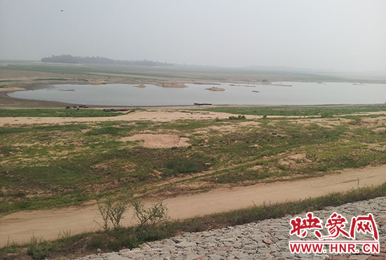 經(jīng)過(guò)兩次動(dòng)用死庫(kù)容，白龜山水庫(kù)水位96.8m，遠(yuǎn)低于死水位97.5m。