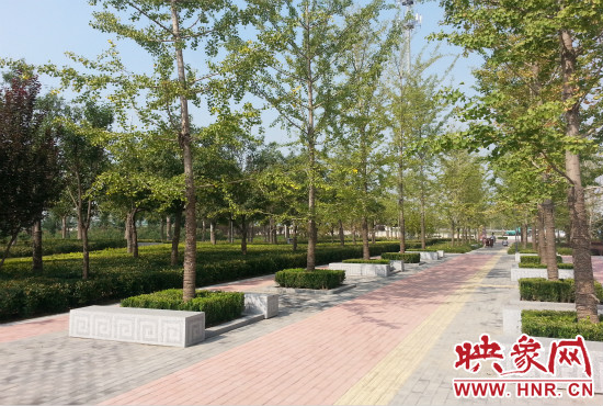綠色生態(tài)廊道建設(shè)為市民提供了更多的休閑娛樂(lè)的場(chǎng)所。