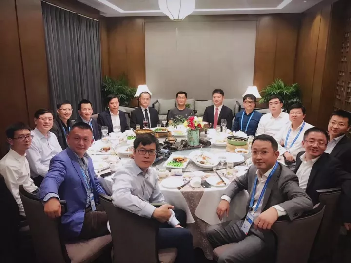 身價(jià)多少，才能參加烏鎮(zhèn)的“大佬”飯局？