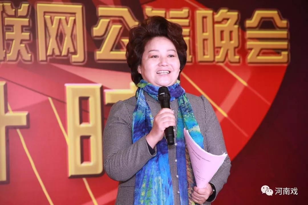總導(dǎo)演、國(guó)家一級(jí)導(dǎo)演張建萍介紹尋找稀有劇種傳承人以及目前活動(dòng)推進(jìn)情況