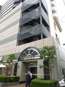 5月27日，埼玉縣蕨市一公寓樓發(fā)生疑似強迫殉情案，一名日本人男性和一名中國籍女性死亡。
