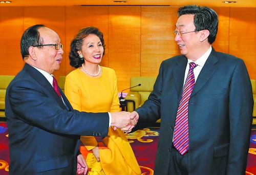 省委書記、省人大常委會主任郭庚茂在鄭州會見了前來參加癸巳年黃帝故里拜祖大典的中國國民黨副主席蔣孝嚴(yán)一