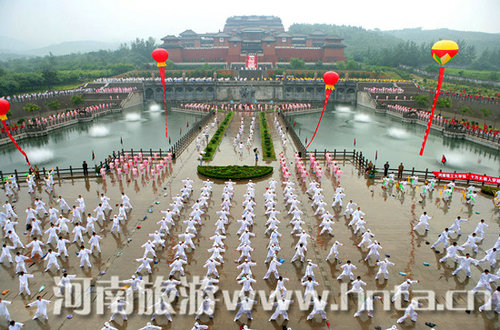 焦作云臺(tái)山旅游節(jié):八項(xiàng)旅游活動(dòng) 豐富多彩 焦作云臺(tái)山旅游節(jié):八項(xiàng)旅游活動(dòng) 豐富多彩