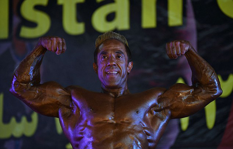 阿富汗健美先生大賽火爆開(kāi)演 大秀肌肉 阿富汗健美先生大賽火爆開(kāi)演 大秀肌肉