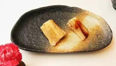 就一點兒紫菜跟生魚片 日料沒吃什么為啥還那么貴？