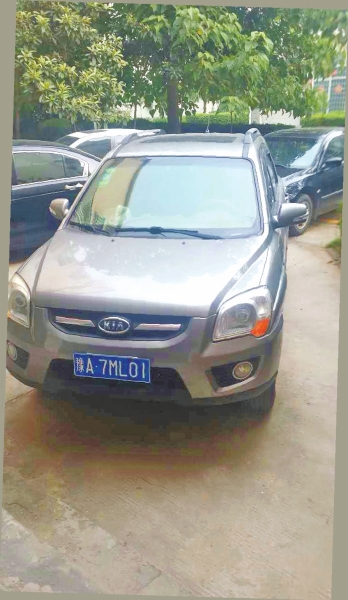 何先生買的二手東風(fēng)悅達起亞轎車