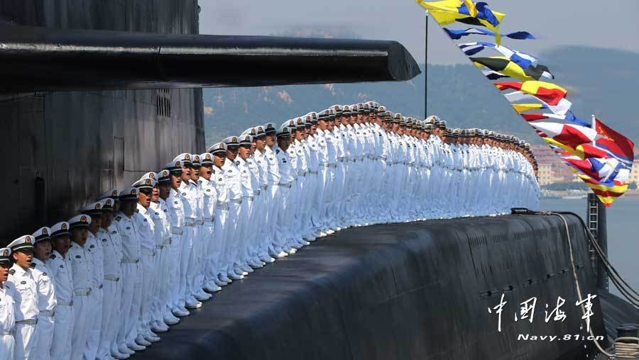 威武的核潛艇官兵。軍報(bào)記者-喬天富攝