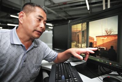 受害者王維龍介紹2012年被關“黑監(jiān)獄”事情發(fā)生后,自己用手機拍攝的照片。