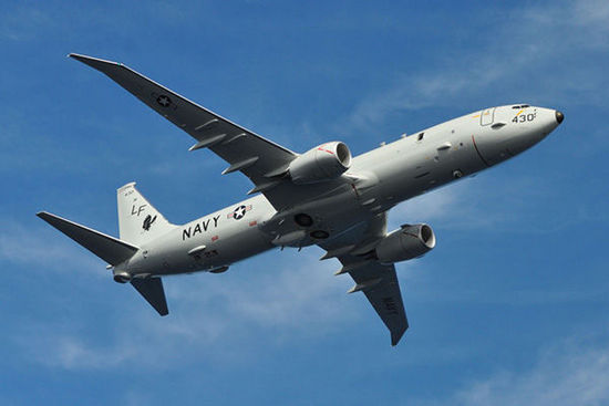 　　美國海軍的海神P-8巡邏機(jī)專門從事遠(yuǎn)距離任務(wù)，包括情報(bào)搜集和偵察。