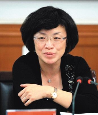 楊曉波 高平市原市長 4月30日涉嫌嚴(yán)重違紀(jì)接受調(diào)查；11月26日被雙開，移送司法機(jī)關(guān)