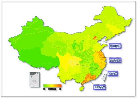 據(jù)交通運輸部新聞發(fā)言人徐成光介紹，“十一”黃金周客流量將呈現(xiàn)兩端高、中間平穩(wěn)的特點，10月1日、6日、7日等三天將出現(xiàn)車流和客流高峰；北京、廣東、四川、安徽及周邊旅游熱點地區(qū)客運量增幅較大。（原題為《十一全國八大擁堵高速發(fā)布 京港澳、京滬高速在列》）