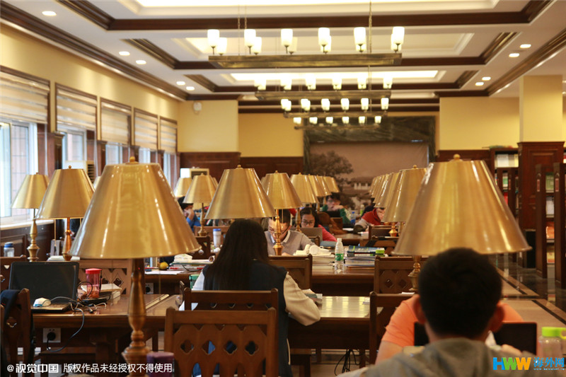 重慶大學(xué)改造翻新的“民國風圖書館”走紅網(wǎng)絡(luò)，引得無數(shù)網(wǎng)友點贊
