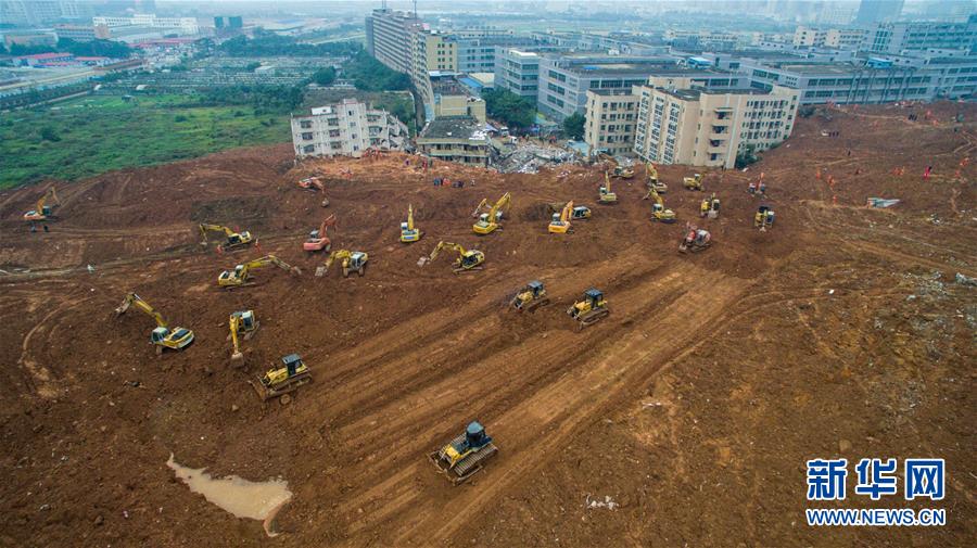 救援車源源不絕，救援人源源不斷——深圳滑坡災害救援處置36小時全景掃描
