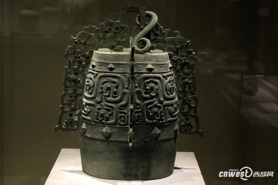 天水出土的青銅重器秦子镈。