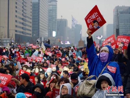 11月26日，韓國爆發(fā)“親信干政”事件后第五輪大規(guī)模集會(huì)。