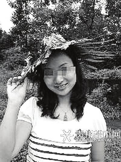 李某生活照。