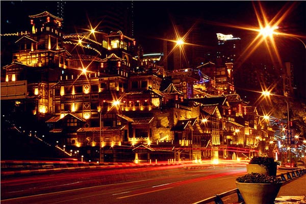 不要溫和地走進那個良夜 因為夜太美！
