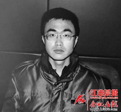 阿輝照片。（當?shù)鼐教峁? uploadpic=