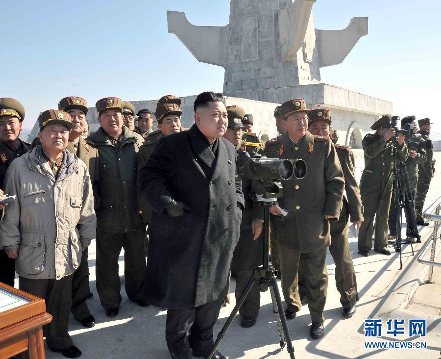金正恩到場(chǎng)指導(dǎo)朝鮮炮兵實(shí)彈射擊訓(xùn)練