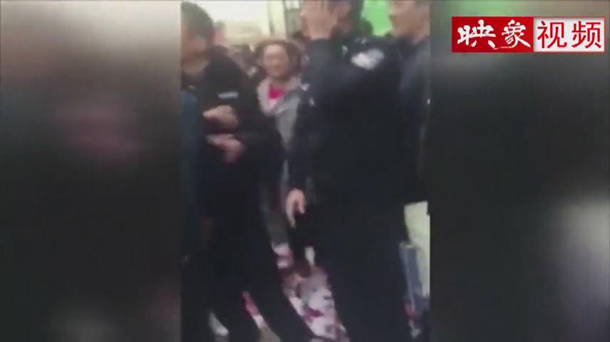 暈！城管被打警方出警被圍攻