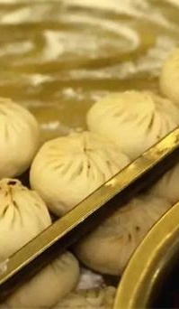 煎出來(lái)的包子煨出來(lái)的湯，吃起來(lái)是有些不一樣