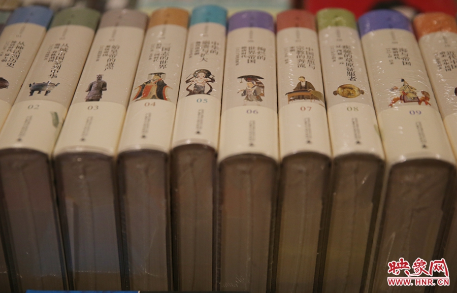書店內(nèi)的書。